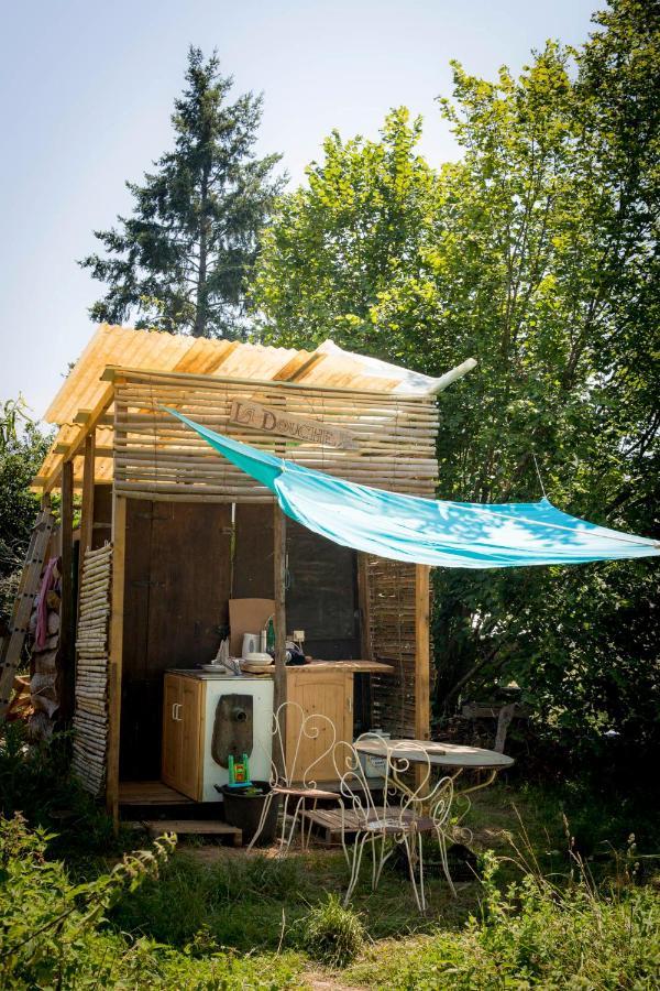 Tente En Permaculture Pirate Creysse  Bagian luar foto